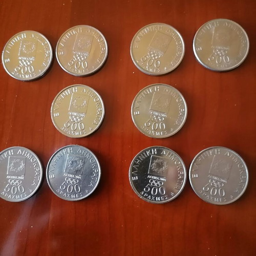 Coins new, complete commemorative set of 10 coins 500 drachmas Olympics 2004