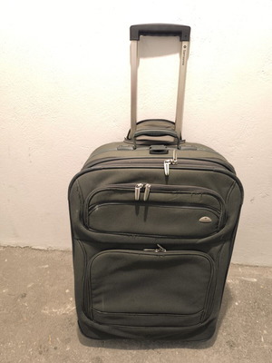 Samsonite Cabin Suitcase like new, fabric, khaki color