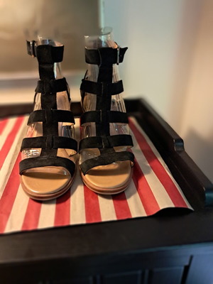 Ugg Australia black sandals size 41 new