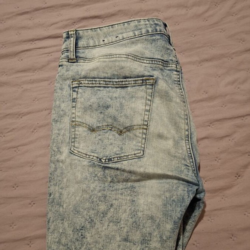 American Eagle denim bermuda shorts like new, size 33, blue