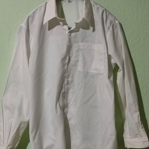 White shirt like new, sizes S and M