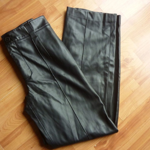 Zara women's black faux leather pants Medium like new