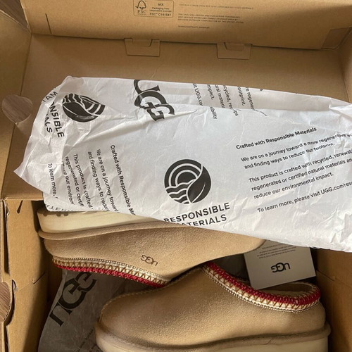 Ugg Tasman boots size 37 like new, beige