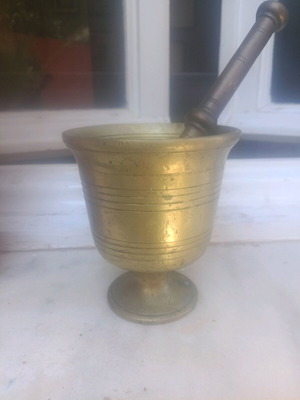 Brass mortar used