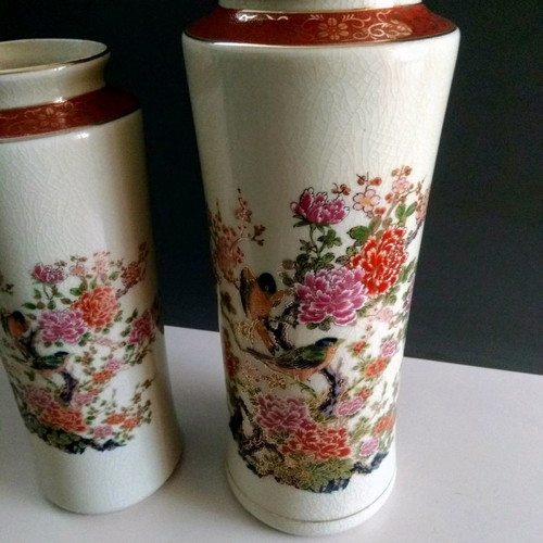 Japanese Gold Satsuma vases used, pack of 3