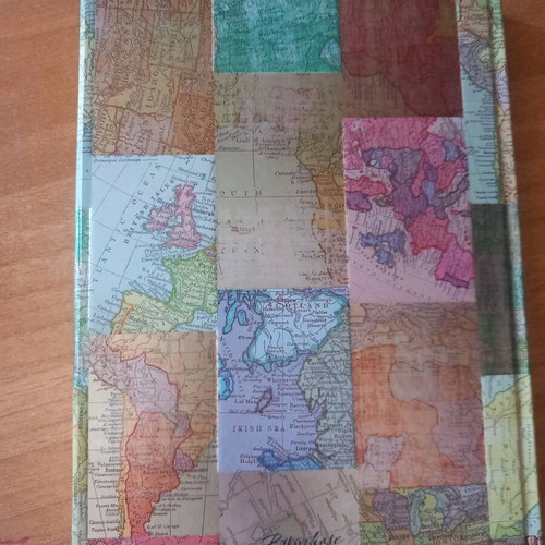 Notebook like new book-style with magnetic closure