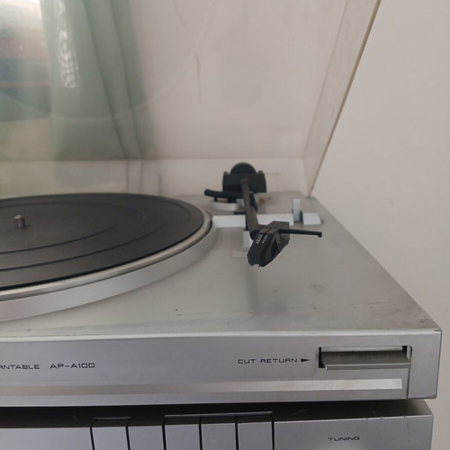 Πικάπ Akai AP-A100 ανακατασκευασμένο, πλήρως λειτουργικό με καινούργιο ιμάντα και βελόνα