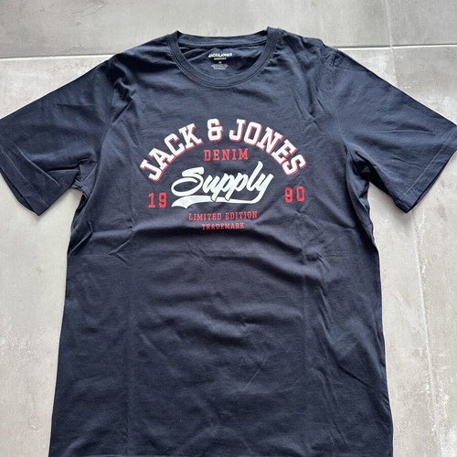 Jack & Jones men's t-shirt like new, blue, size M
