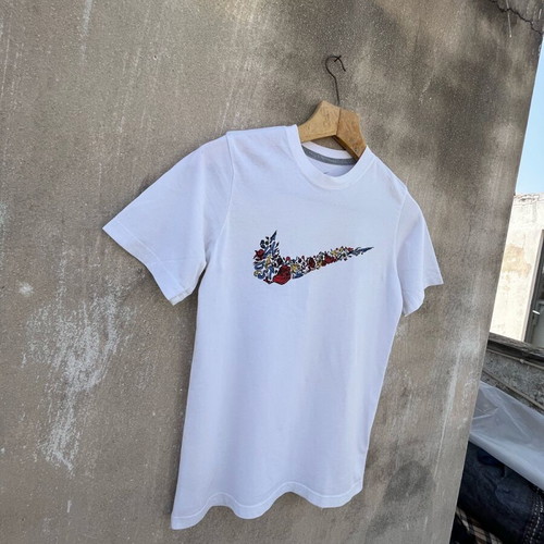 Nike T-shirt used, size S, white