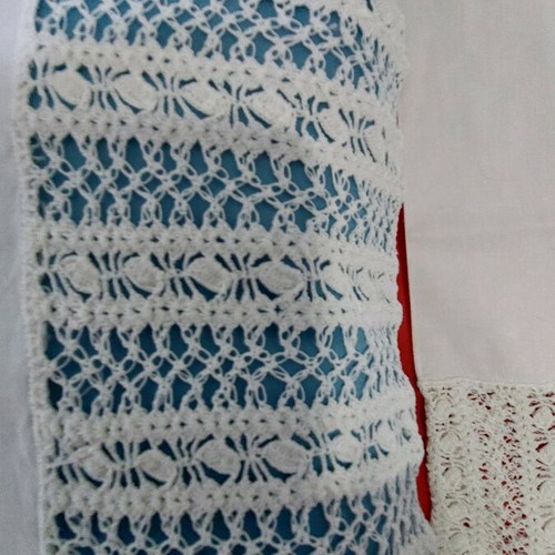 White pillowcases new, set of 2, 60x43cm with vintage crochet lace