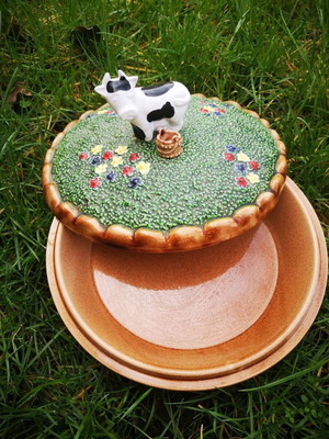Ceramic pie dish used, hand-decorated, 28 cm diameter