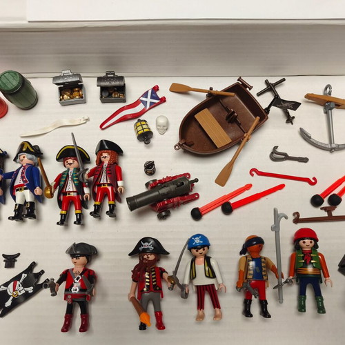 Playmobil English Ship with Pirates and Officers, like new