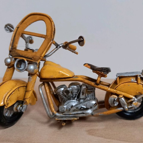 Metal small handmade motorcycle used 12x7cm