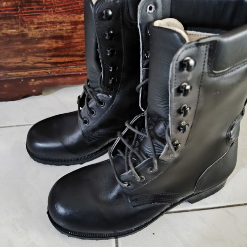 Leather ES Military Boots New Type Size 42 New