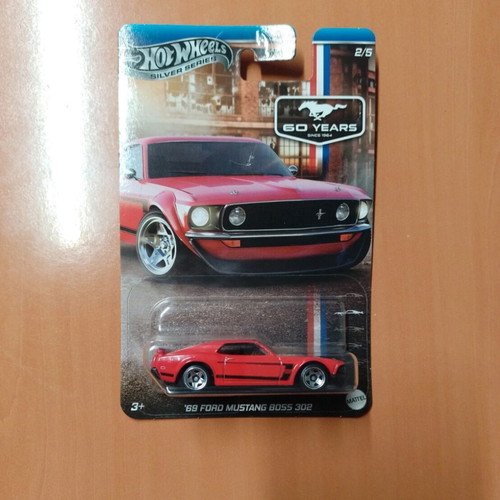 Hot Wheels 1969 Ford Mustang Boss 302 Silver Series new
