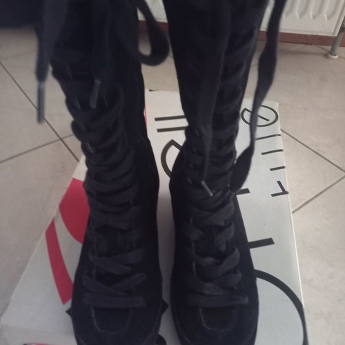O'Neill suede boots used, black, size 39
