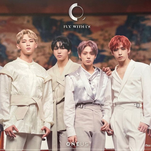 ONEUS Fly With Us kpop album like new
