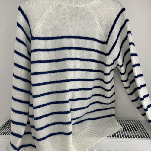 Bianco Lucci striped knit sweater one size like new, white and blue