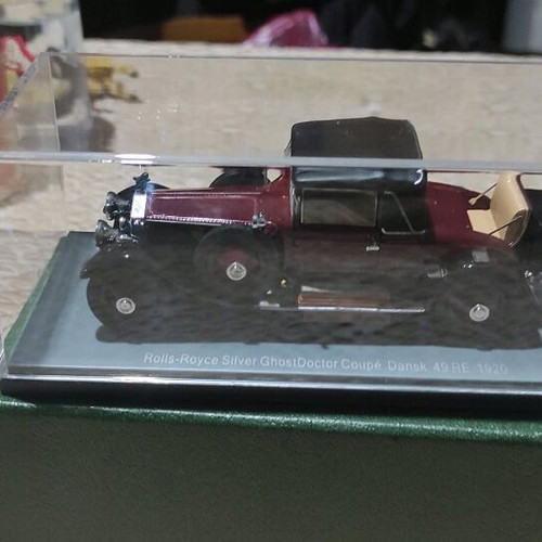 Rolls Royce Silver Ghostdoctor 1920 new, scale 1/43