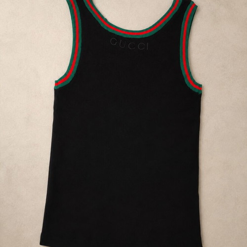 Gucci sleeveless knitted top black, like new, size L