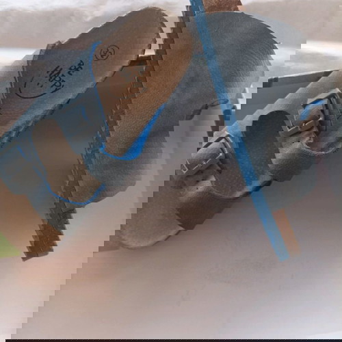 Παντόφλα καλοκαιρινή για αγόρι νούμερο 32 μεταχειρισμένη, γκρι