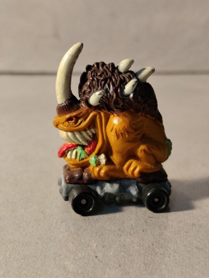 Barf Bucket figure used, Kenner 1991 Savage Mondo Blitzers