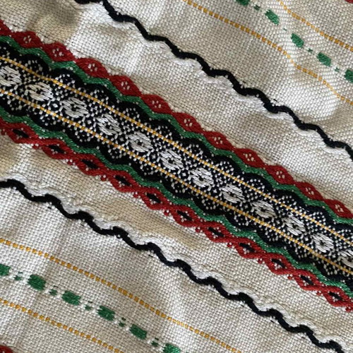 Square tablecloth with beautiful colors, new