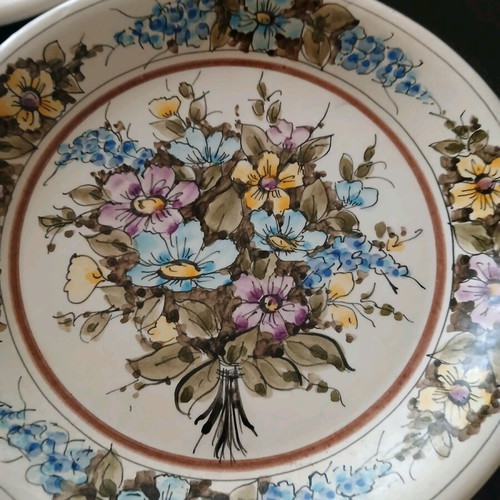Ceramic handmade wall plates like new, set of 2, 20 cm diameter