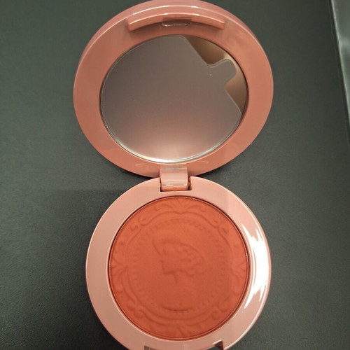 3D Vintage Blush new, embossed natural color