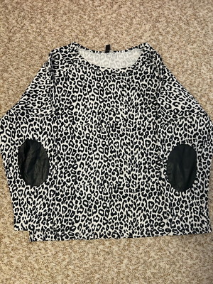 Mango leopard blouse used, size L, black and white