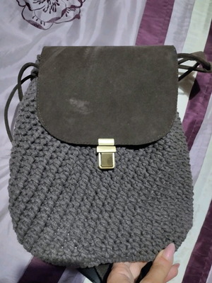 Brown knitted backpack bag like new