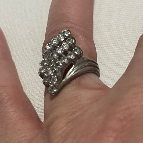 Silver 925 ring with zircon used, size 54