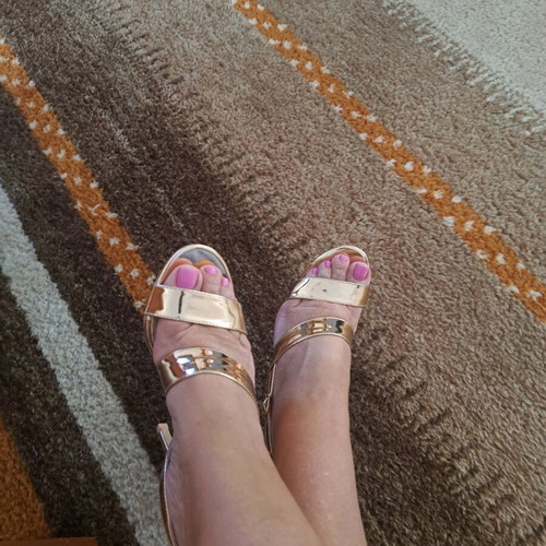 Tsoukalas Shoes gold sandals like new, size 36
