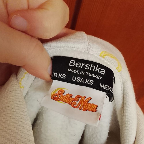 Sailor Moon sweatshirt Bershka XS like new, multicolor