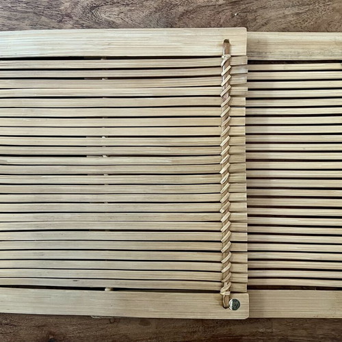 Two square bamboo placemats with durable rope, 30 cm