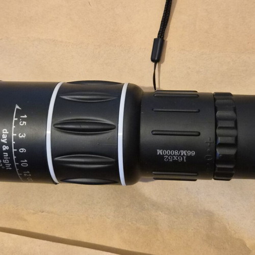 Monocular 16x52 day & night like new, ideal for hunting and birdwatching