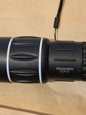 Monocular 16x52 day & night like new, ideal for hunting and birdwatching