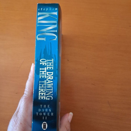 The Drawing of the Three by Stephen King like new, English