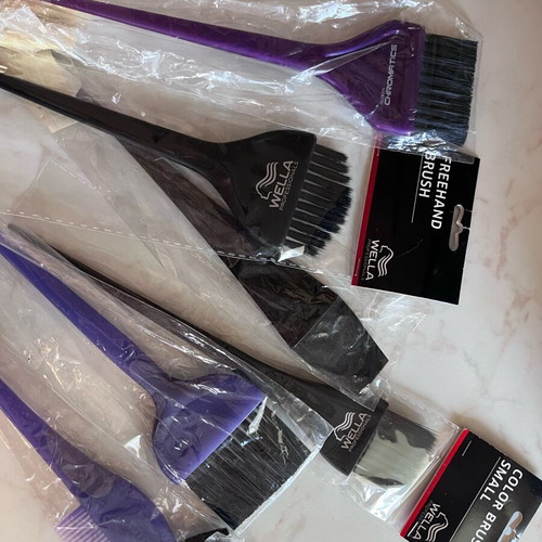 Wella hair color brushes brand new