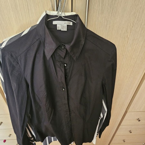 Women's shirts like new, various brands and styles