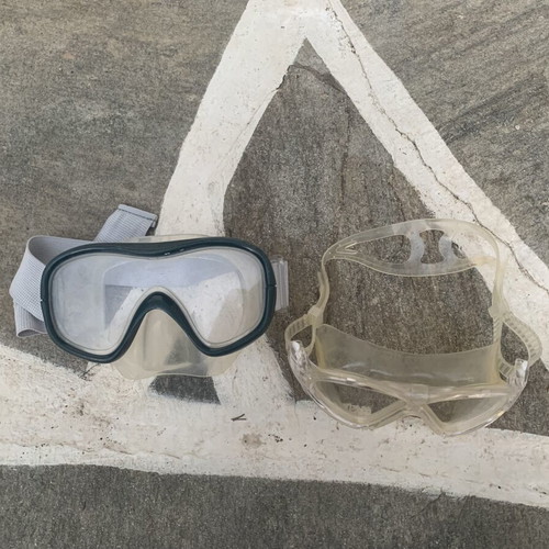 Sea masks used, one child size