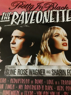 The Raveonettes Pretty in Black CD like new, rock