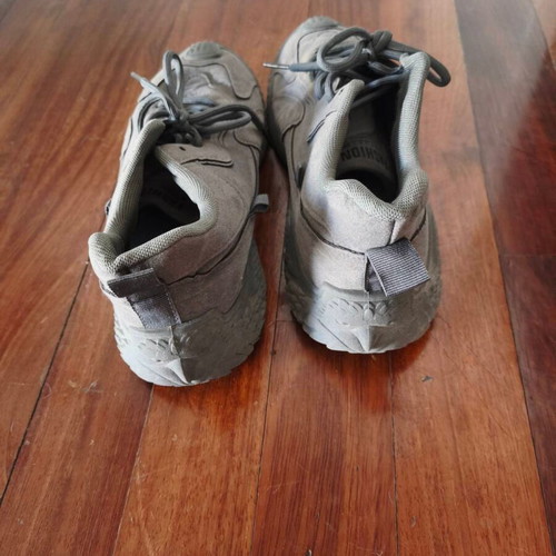 Men's Athletic Shoes gray size 43 like new