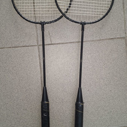 Badminton rackets used, set of 2