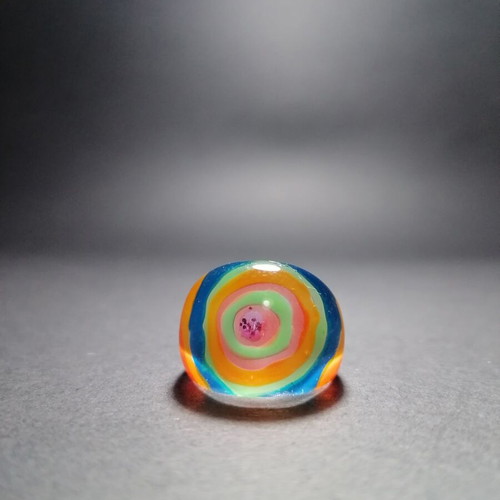 Ring No. 53 like new, multicolored