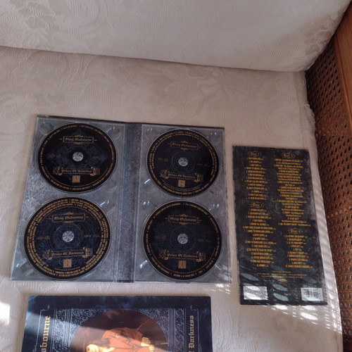 Ozzy Osbourne Prince of Darkness box set used, rock