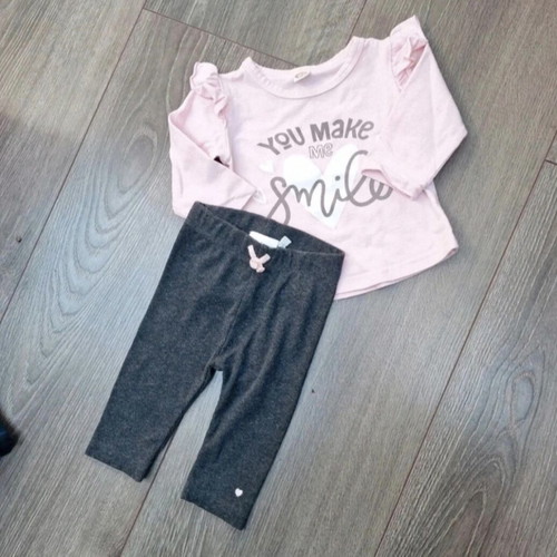 Baby set size 56/62 with pink top and Feetje leggings