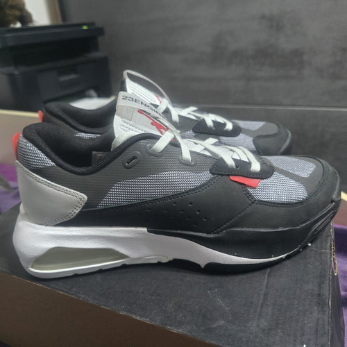 Nike Jordan Air 200E sneakers, black university red, size 42.5