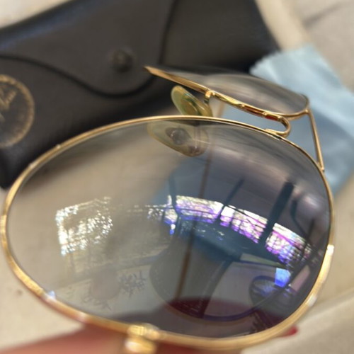 Ray-Ban Aviator RB3025 sunglasses used