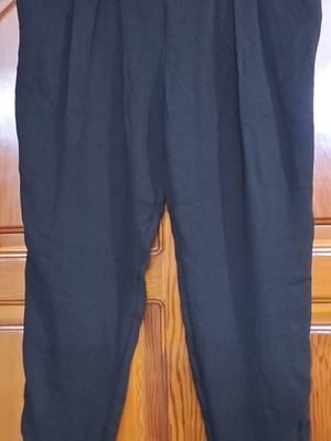 ZARA BASIC Black Pleated Elastic-Waist Tapered Trousers, Size Medium